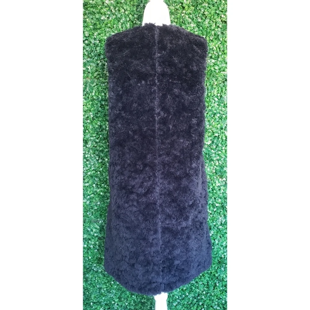 20. J.Crew Long vest in recycled sherpa